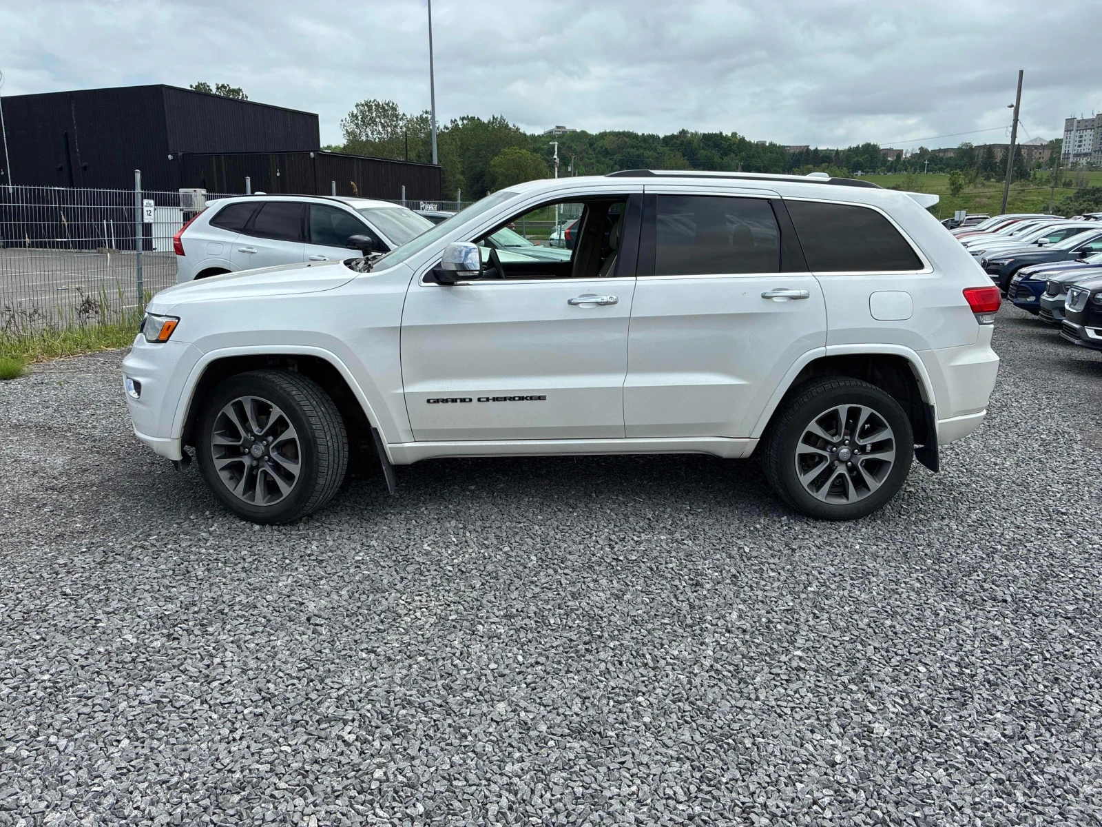 Jeep Grand cherokee Overland * CARFAX * ���� ������ *  | Mobile.bg � ����������� 3
