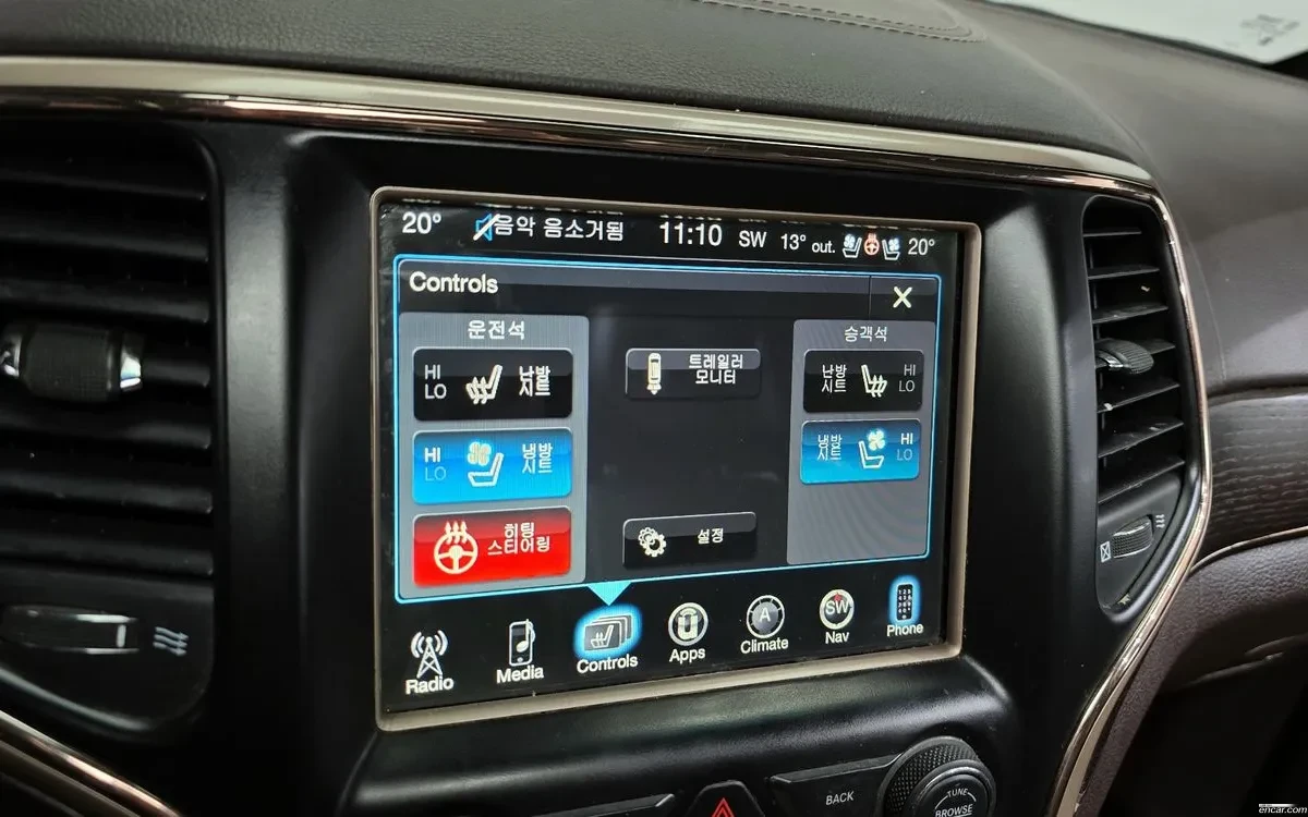 Jeep Grand cherokee SUMMIT/FULL/PANO/CAM, снимка 14 - Автомобили и джипове - 54971803