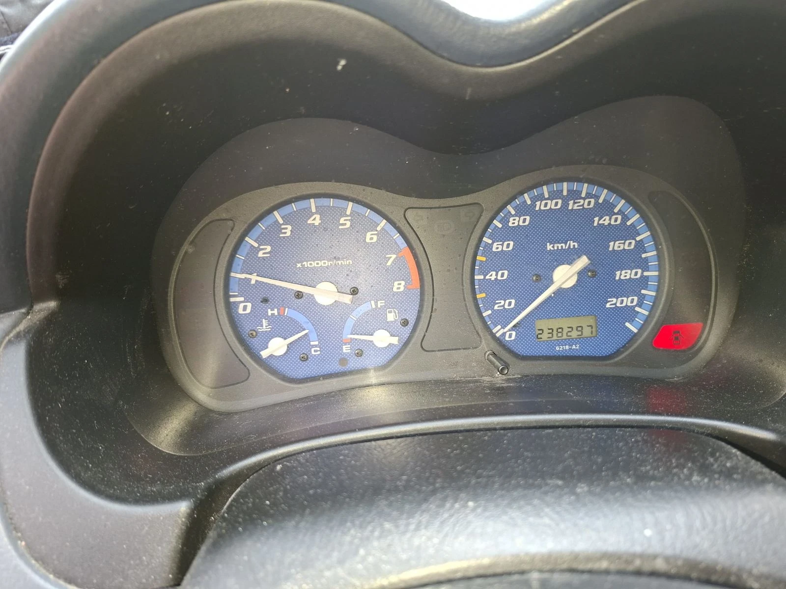 Honda Hr-v 4X4 ГАЗ БЕНЗИН НОВИ ГУМИ КЛИМАТИК , снимка 9 - Автомобили и джипове - 54973011