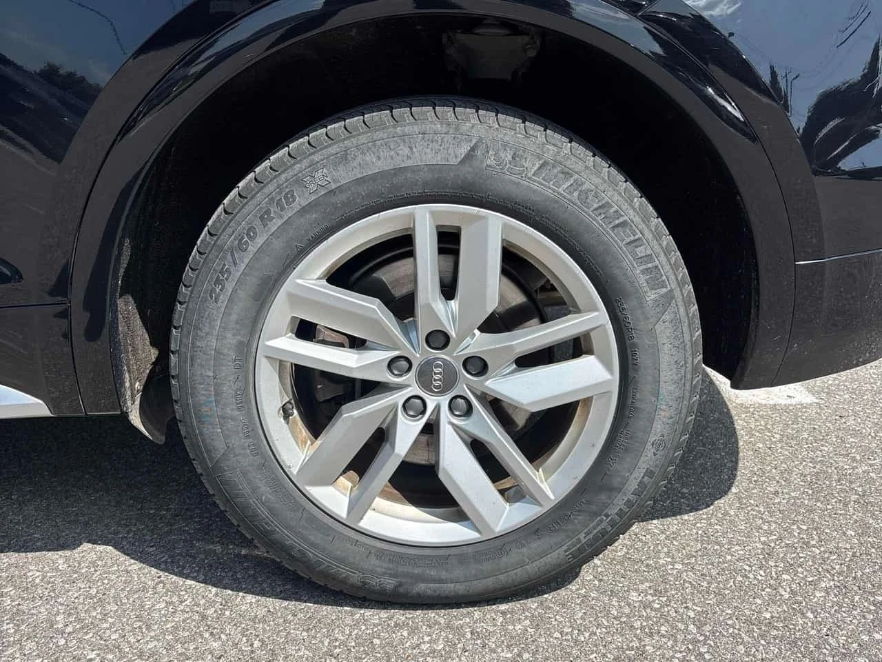 Audi Q5 KOMFORT QUATTRO * ПОДГРЕВИ* КАМЕРА* ПАНОРАМА* , снимка 13 - Автомобили и джипове - 55743897