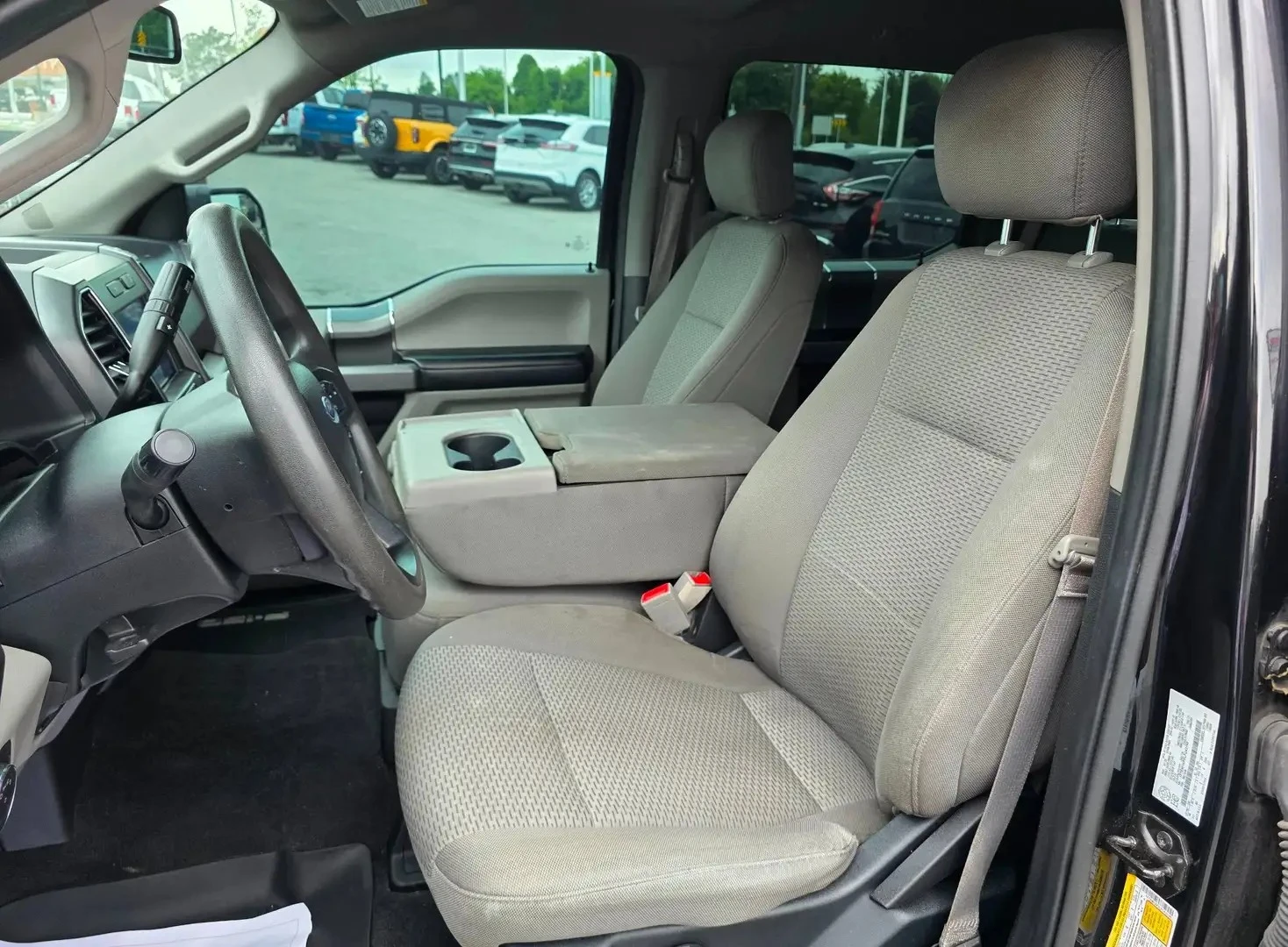 Ford F150 XL * 3.3 * АвтоКредит * (ЦЕНА ДО БГ), снимка 10 - Автомобили и джипове - 55799561