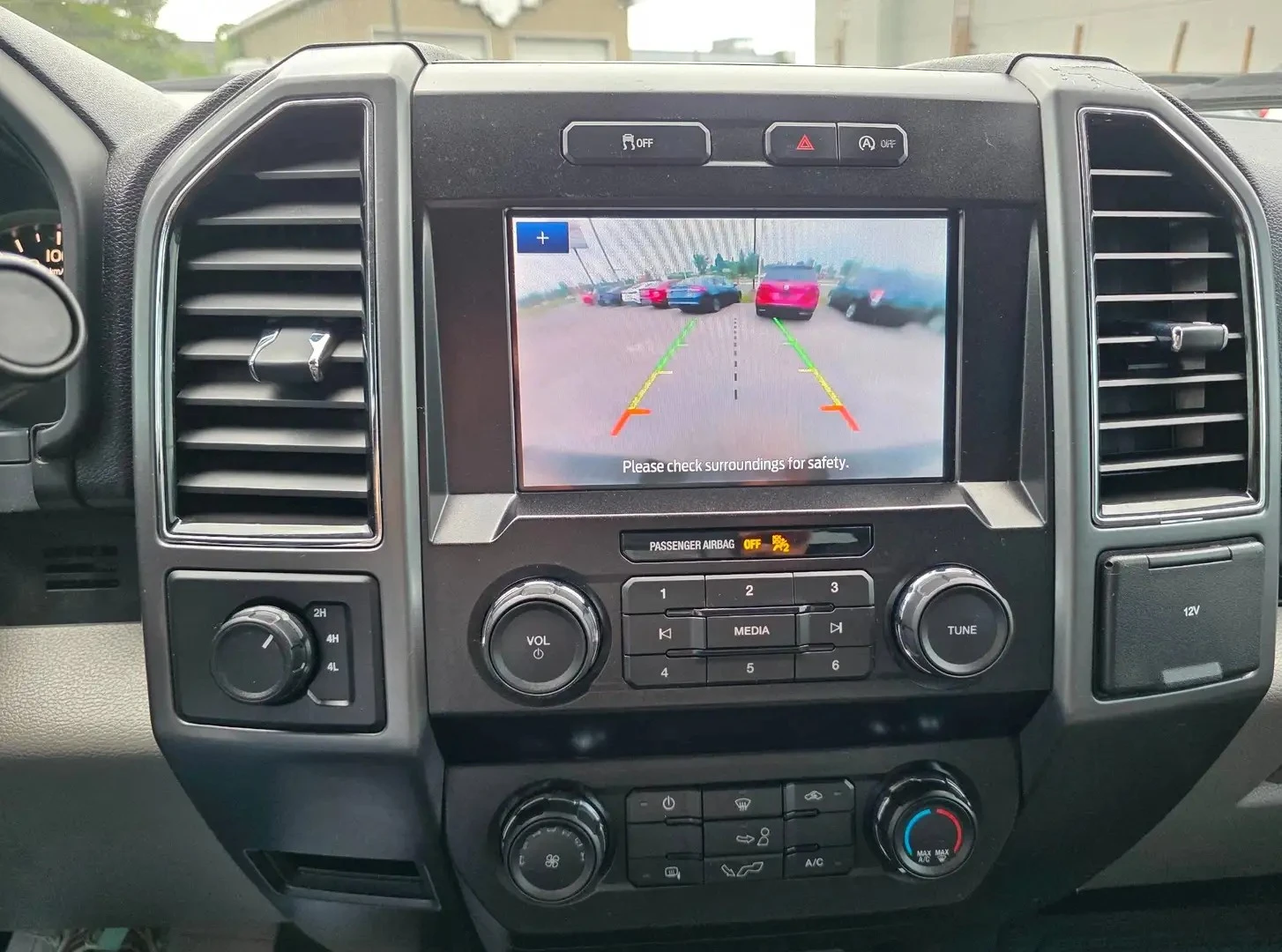 Ford F150 XL * 3.3 * АвтоКредит * (ЦЕНА ДО БГ), снимка 11 - Автомобили и джипове - 55799561