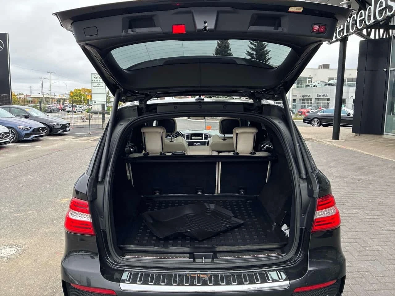 Mercedes-Benz ML 63 AMG * CARFAX * ����� �� ����������� | Mobile.bg � ����������� 14
