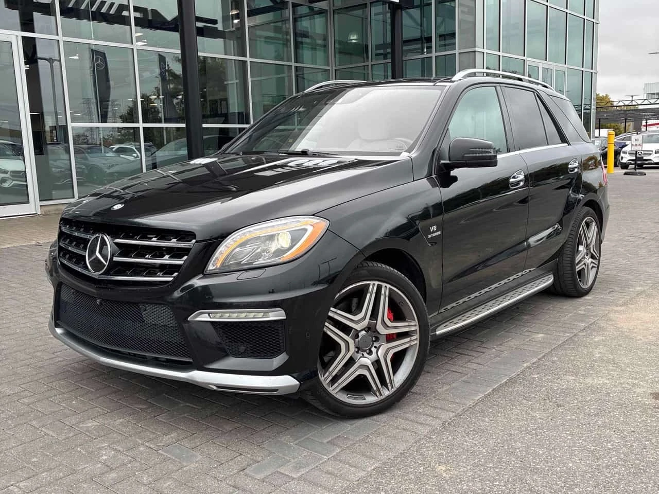 Mercedes-Benz ML 63 AMG * CARFAX * ОПЦИЯ ЗА ФИНАНСИРАНЕ