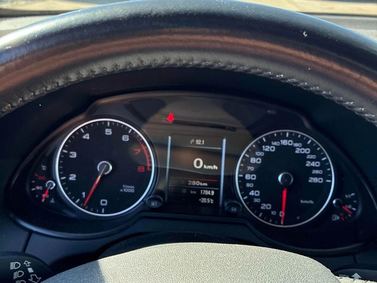 Audi Q5, снимка 9 - Автомобили и джипове - 56739667