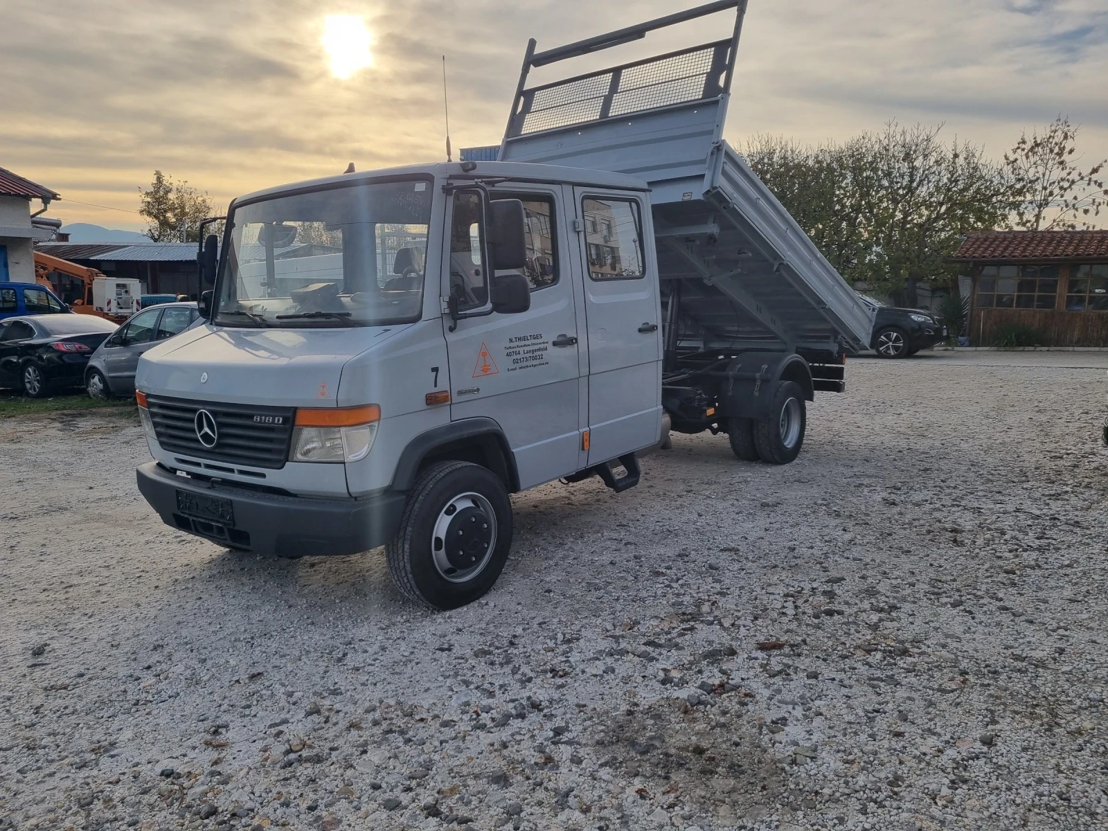 Mercedes-Benz 819 Vario 818 - изображение 2