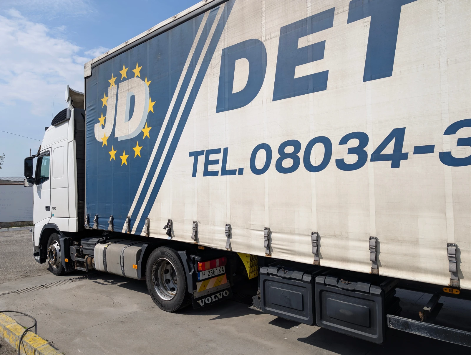 Volvo Fh 12 МЕГА, снимка 4 - Камиони - 54462242