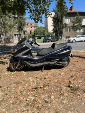 Piaggio X10, снимка 2