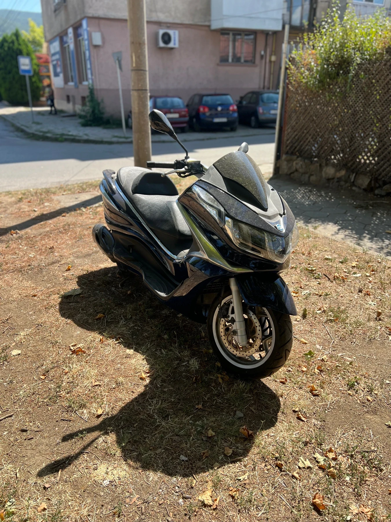 Piaggio X10  - изображение 6
