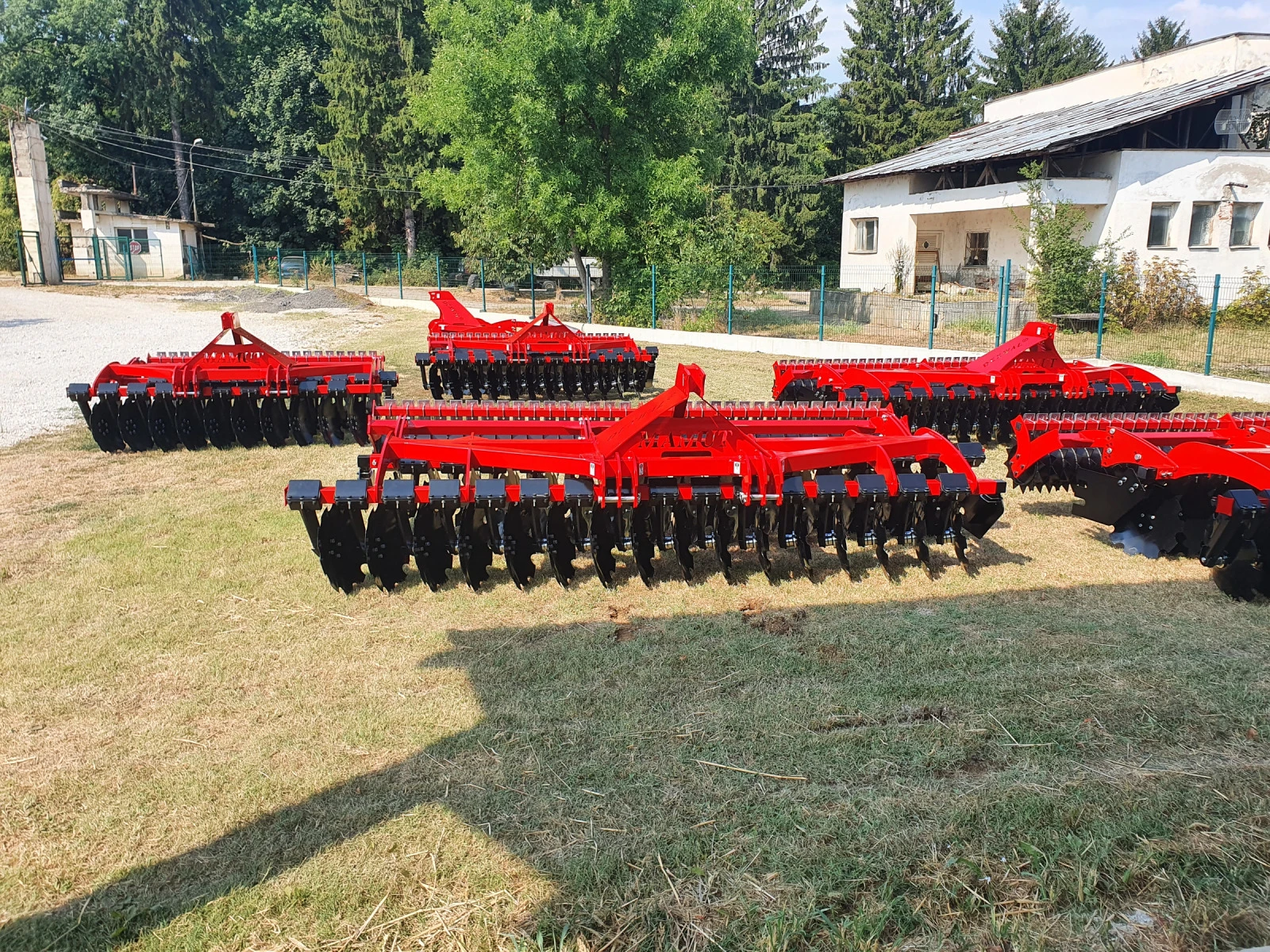 Брана Друга марка DEXWAL MAMUT Безплатна доставка НАЛИЧНИ НА СКЛАД , снимка 1