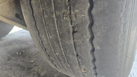 Полуремарке Berger Тара 5550 кг. / тунел за ролони, снимка 17