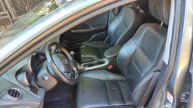 Honda Civic Комби, снимка 13