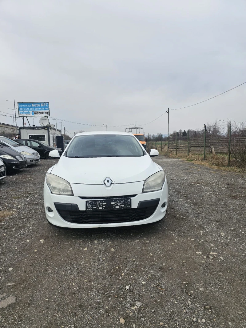 Renault Megane 1.5 DCI, снимка 5 - Автомобили и джипове - 44943454