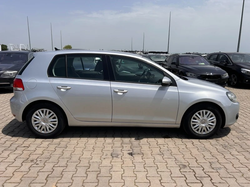 VW Golf 1.6TDI EURO 5 ЛИЗИНГ, снимка 5 - Автомобили и джипове - 46144702