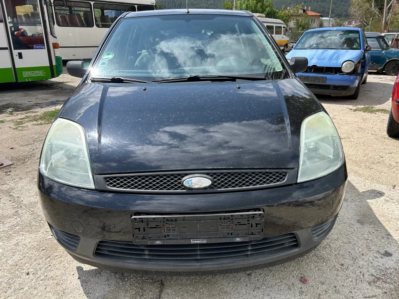 Ford Fiesta 1.4i, снимка 2 - Автомобили и джипове - 47138351