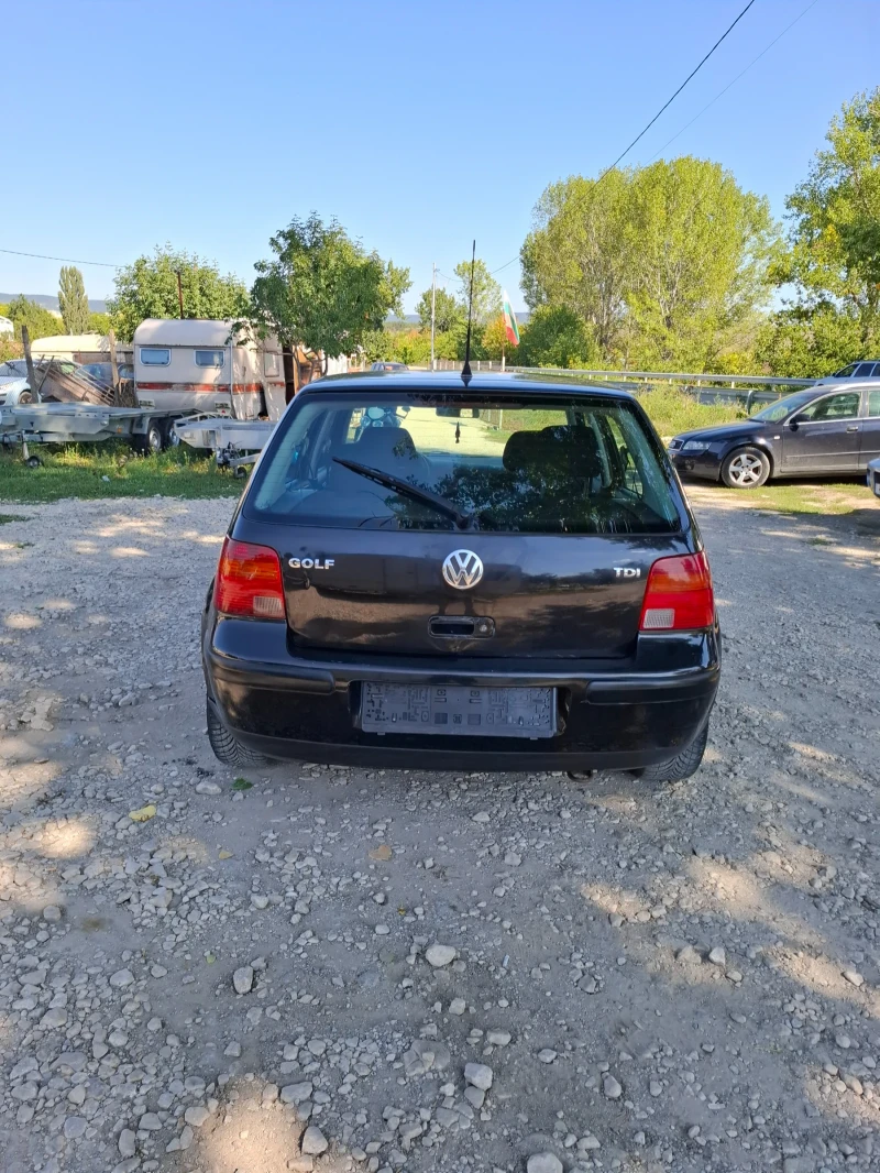 VW Golf 1.9TDI, снимка 5 - Автомобили и джипове - 47365219