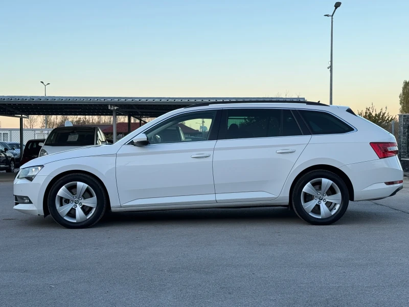 Skoda Superb 2.0TDI АВТОМАТ ИТАЛИЯ, снимка 2 - Автомобили и джипове - 47896648