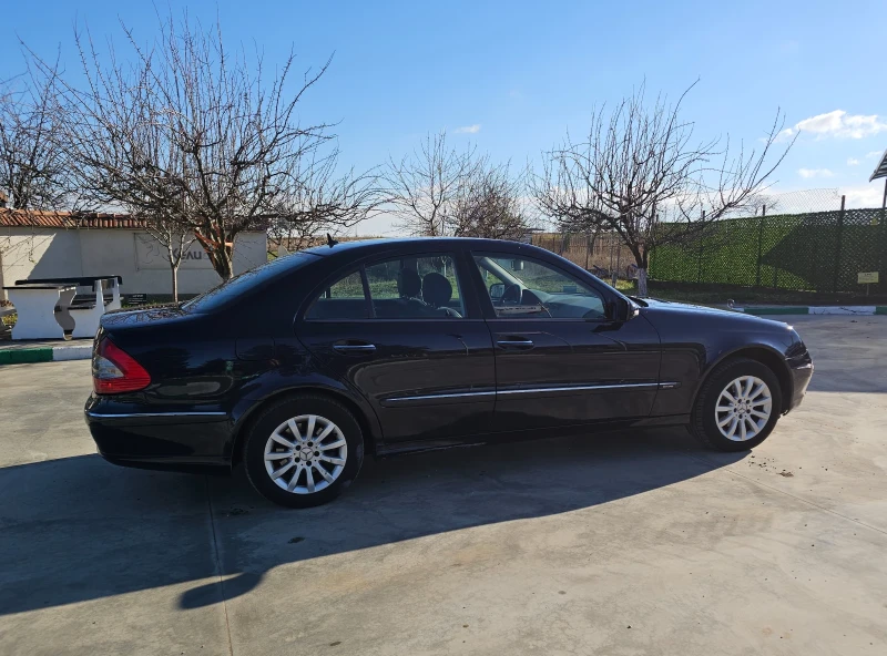 Mercedes-Benz E 220 EVO avtomat , снимка 9 - Автомобили и джипове - 48095075