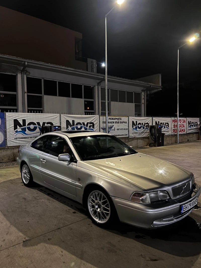 Volvo C70, снимка 1 - Автомобили и джипове - 48178155