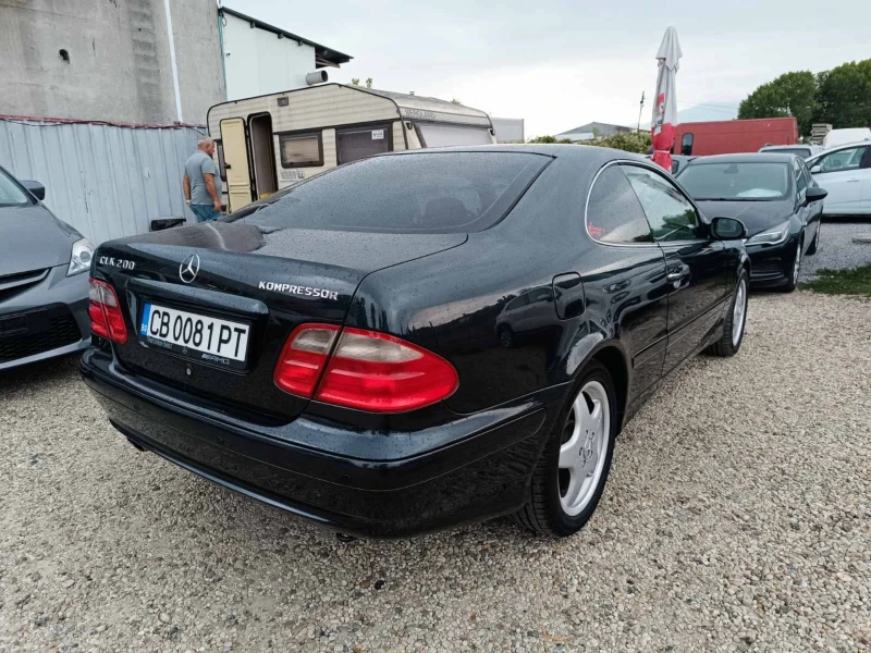 Mercedes-Benz CLK 200, снимка 9 - Автомобили и джипове - 48282266