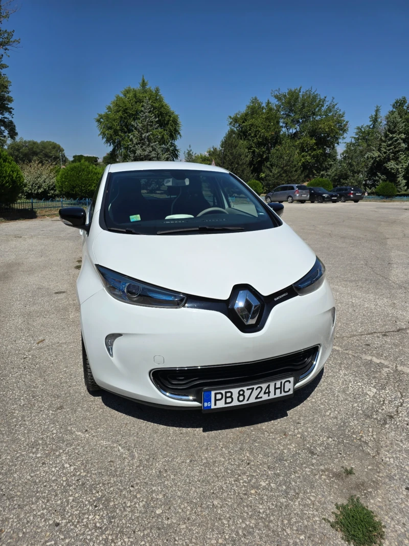 Renault Zoe, снимка 2 - Автомобили и джипове - 52710802