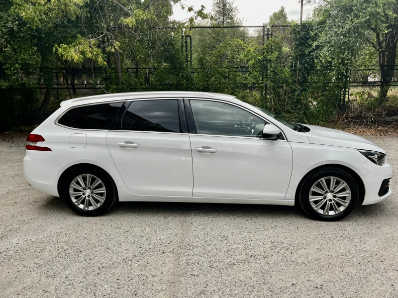 Peugeot 308 SW Active 130 к.с., снимка 3 - Автомобили и джипове - 51726943
