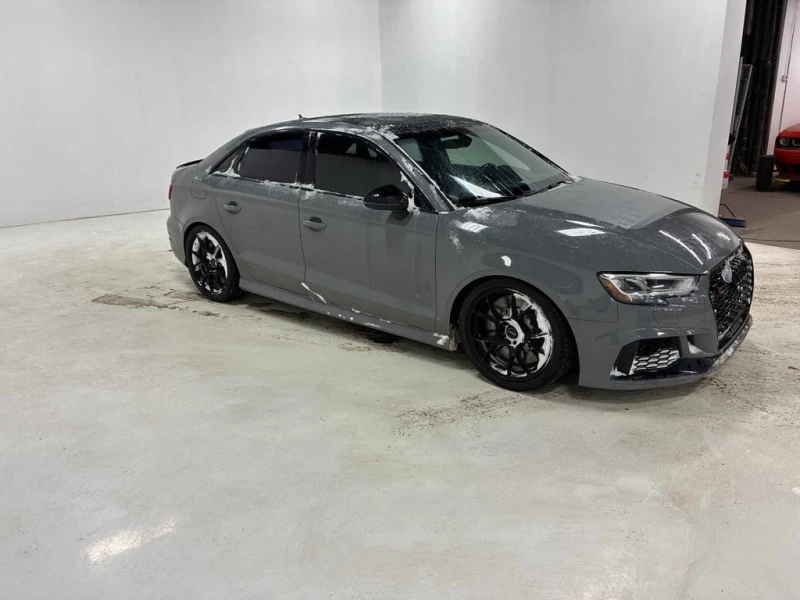 Audi Rs3 2.5 TFSI quattro S tronic * CARFAX * БЕЗ ПЪРВОНА, снимка 4 - Автомобили и джипове - 52744120