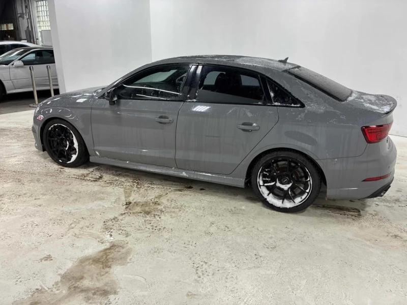 Audi Rs3 2.5 TFSI quattro S tronic * CARFAX * БЕЗ ПЪРВОНА, снимка 3 - Автомобили и джипове - 52744120