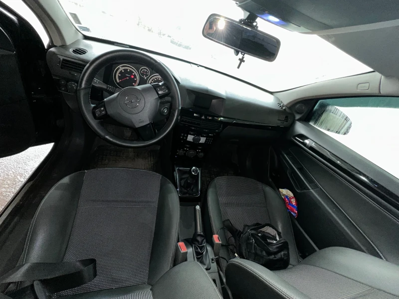 Opel Astra H GTC COSMO, снимка 8 - Автомобили и джипове - 52960462