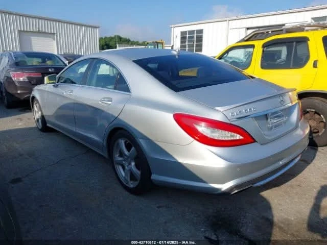 Mercedes-Benz CLS 550 4MATIC * Възможност за лизинг*  - изображение 4