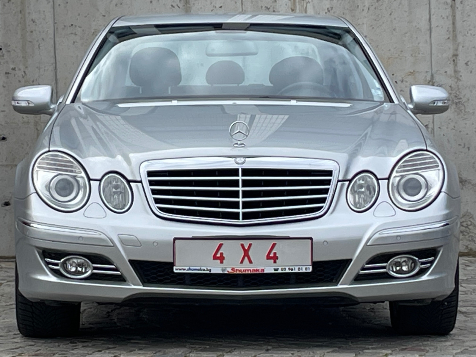 Mercedes-Benz E 320 4x4-Avantgarde-224ps - изображение 1