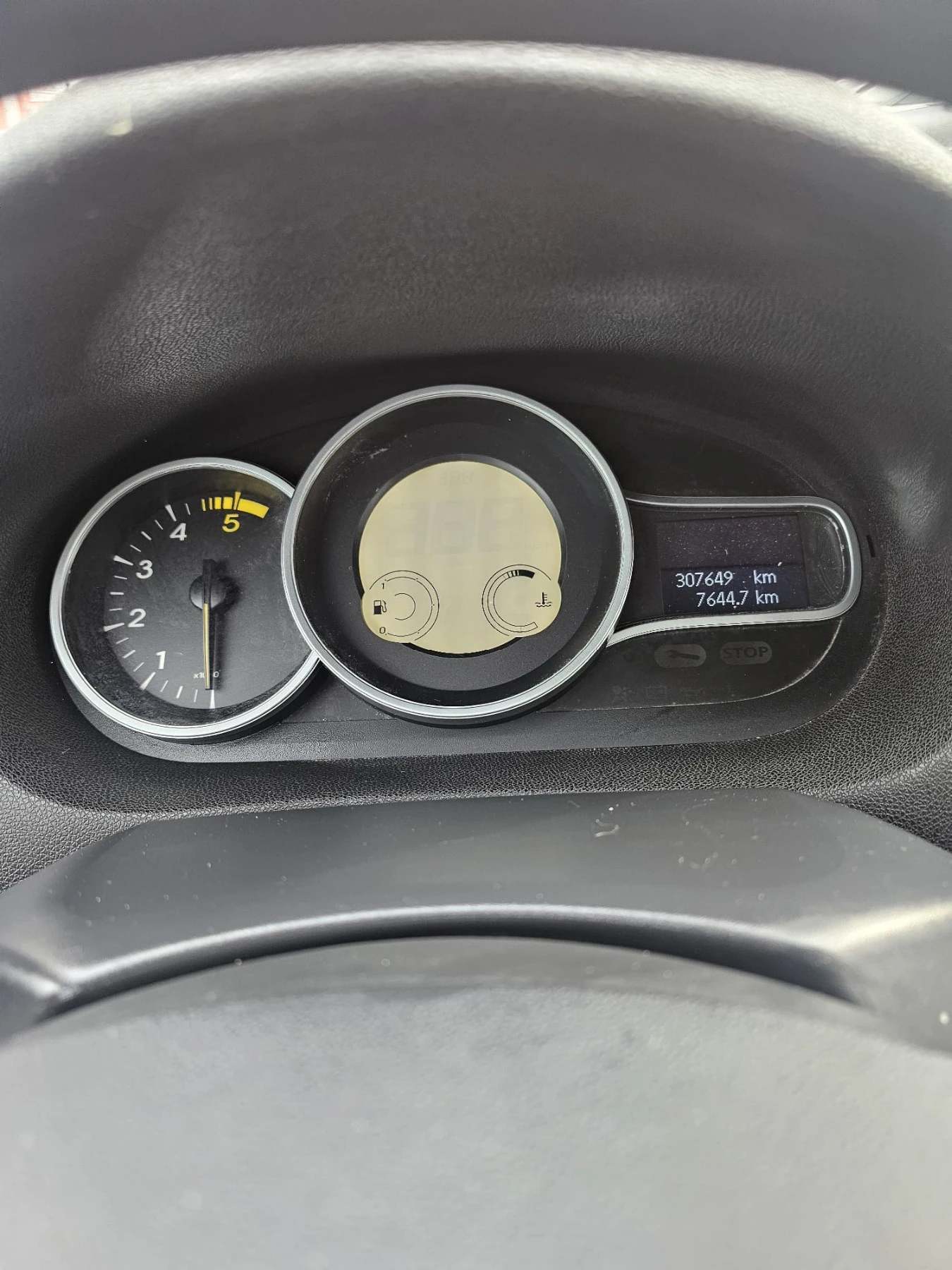 Renault Megane 1.5 DCI | Mobile.bg — изображение 11