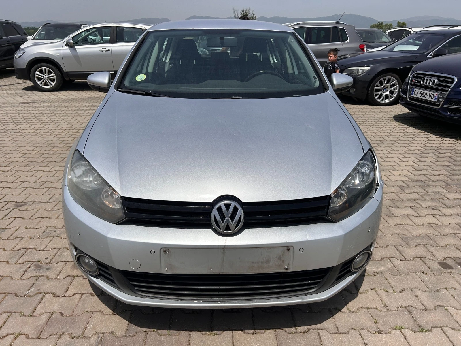 VW Golf 1.6TDI EURO 5 ЛИЗИНГ - изображение 3