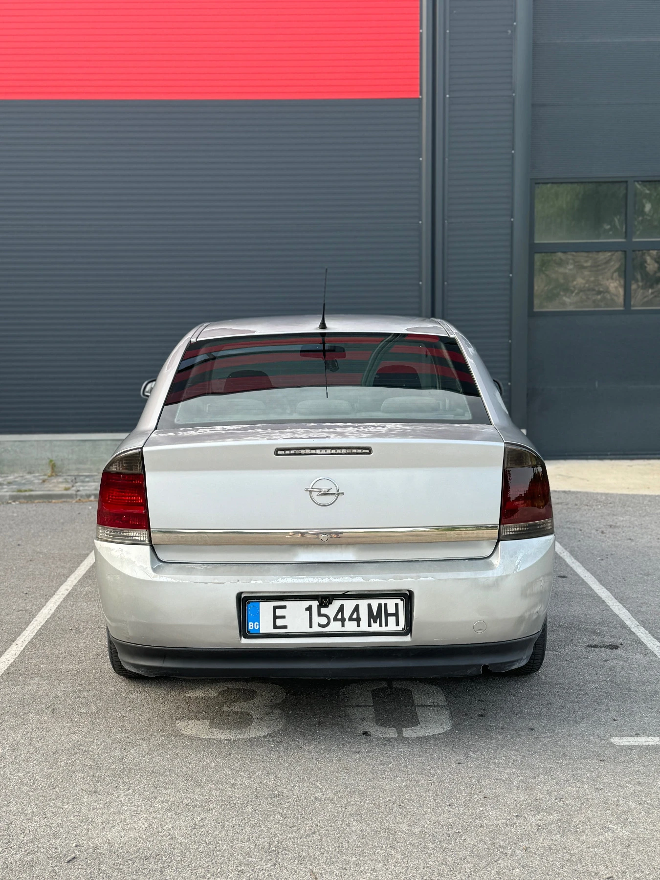 Opel Vectra C 1.9 CDTI  - изображение 4