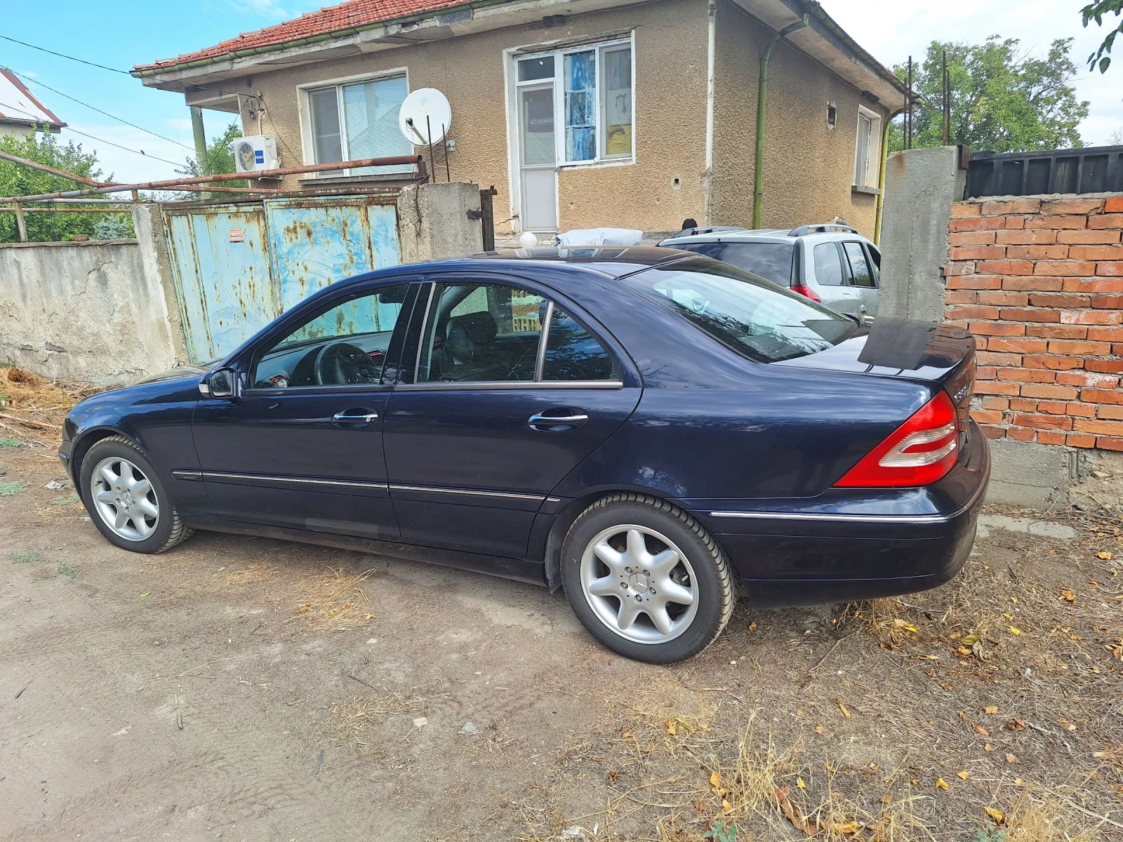 Mercedes-Benz C 200 Компресор  - изображение 6