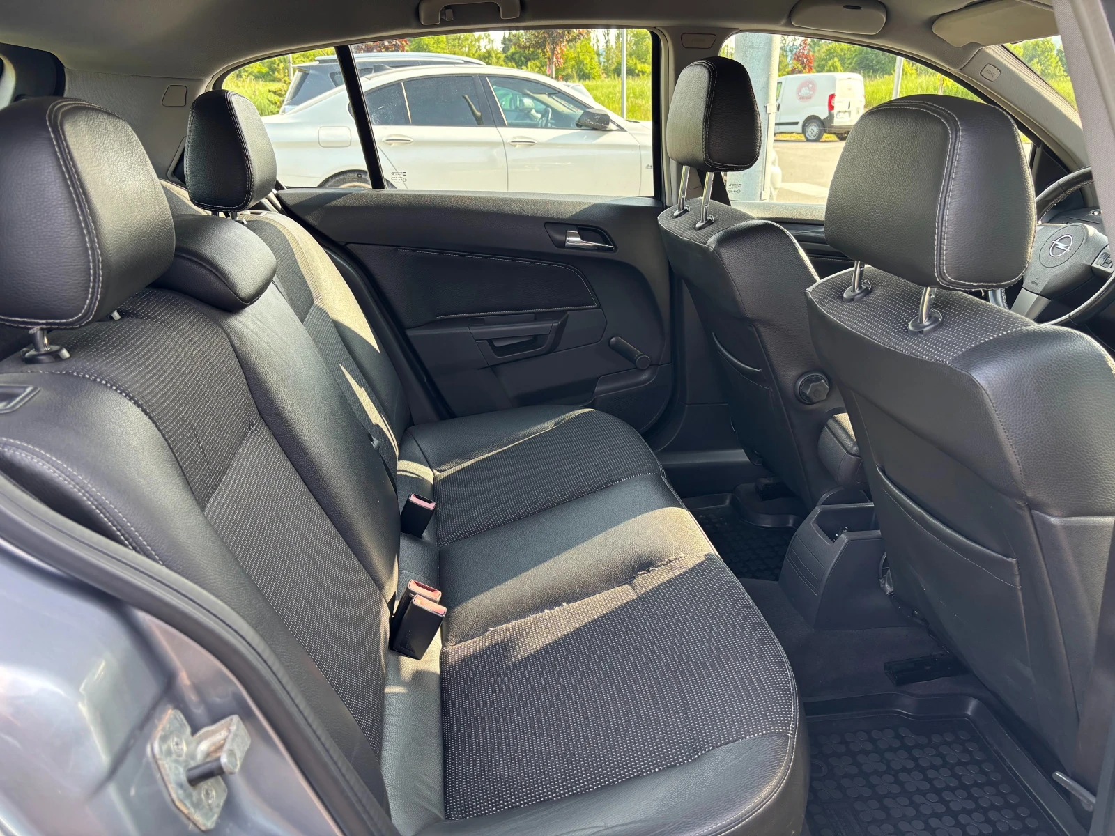 Opel Astra H 1.7 - изображение 10