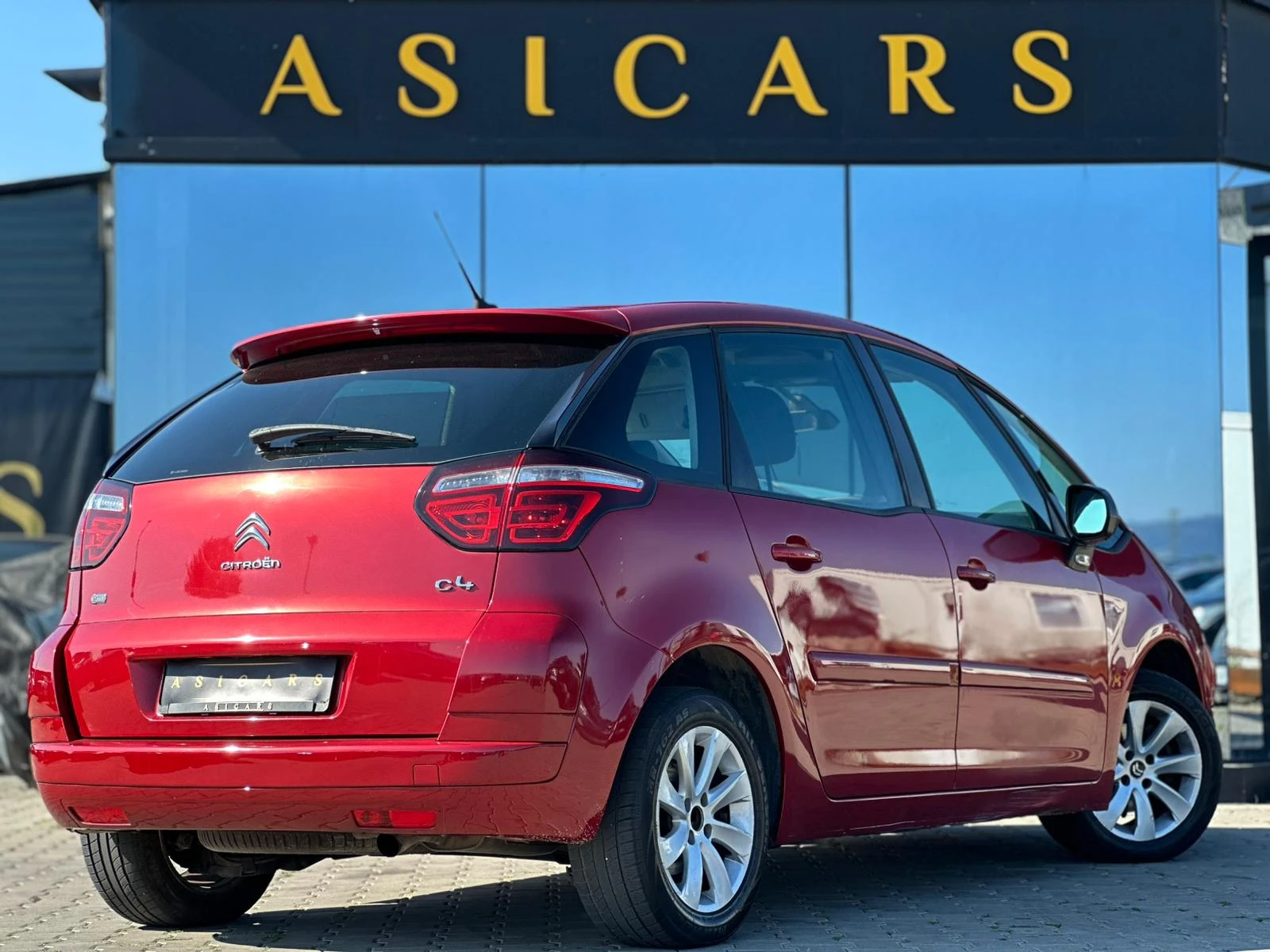 Citroen C4 Picasso / 1.6 eHDI / AUTOMAT / EURO 5  - изображение 5