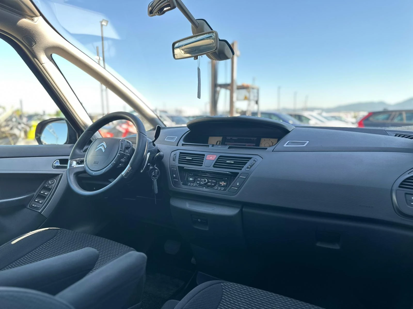 Citroen C4 Picasso / 1.6 eHDI / AUTOMAT / EURO 5  | Mobile.bg   12