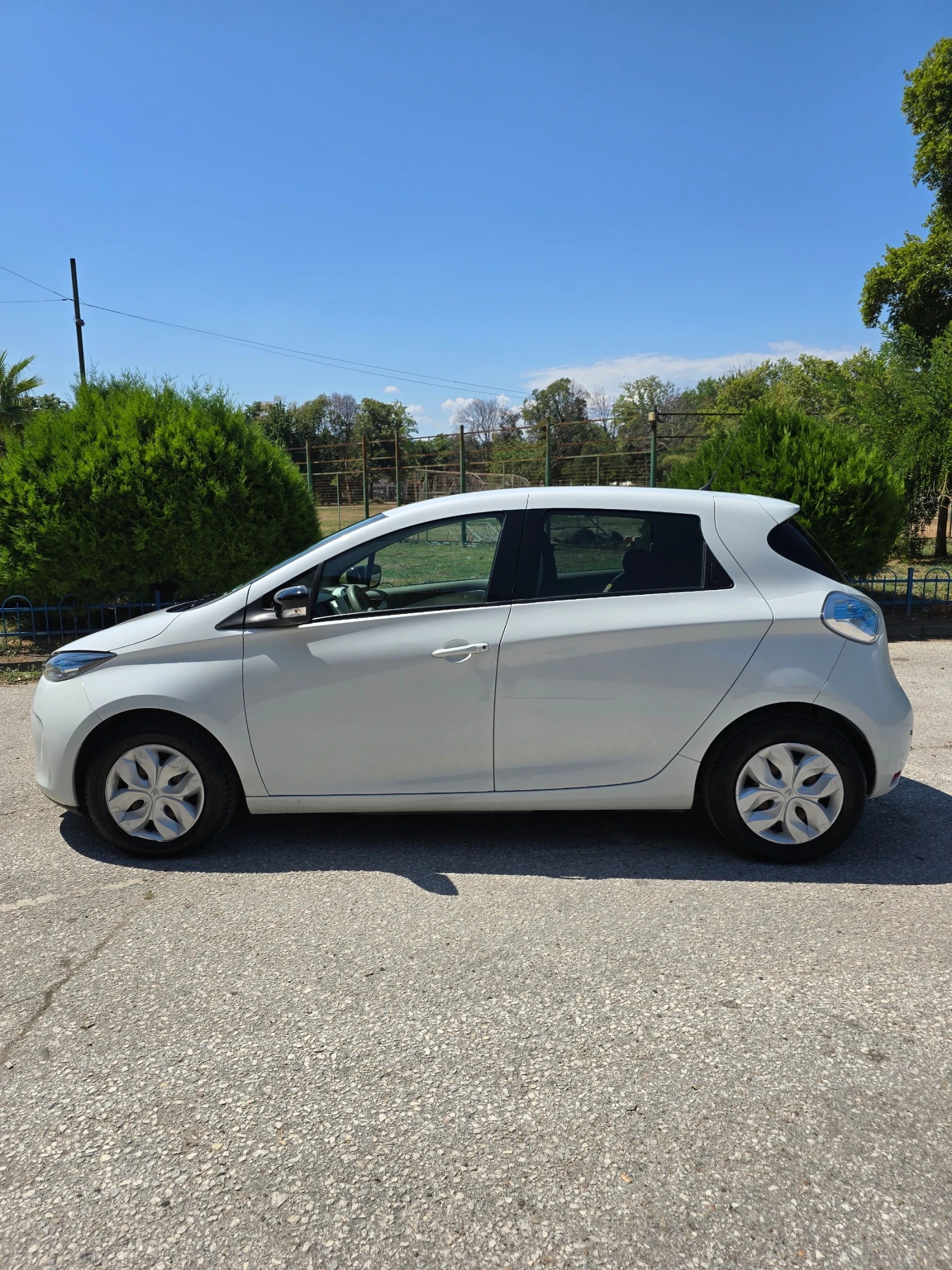 Renault Zoe  - изображение 9