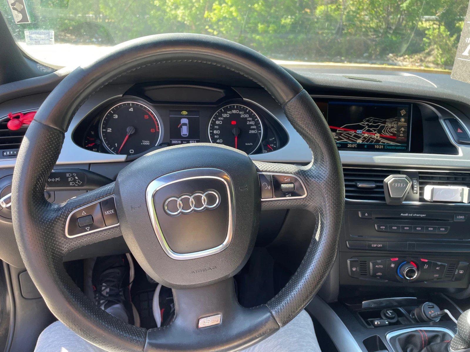 Audi A4 B8 - изображение 8