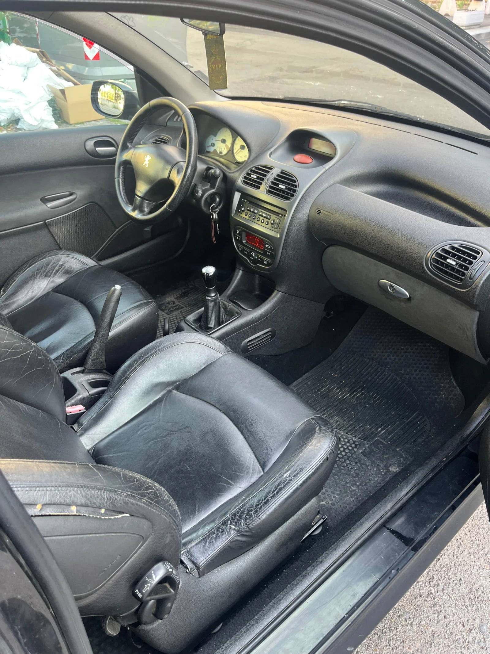 Peugeot 206 Facelift 2.0 HDI - изображение 9