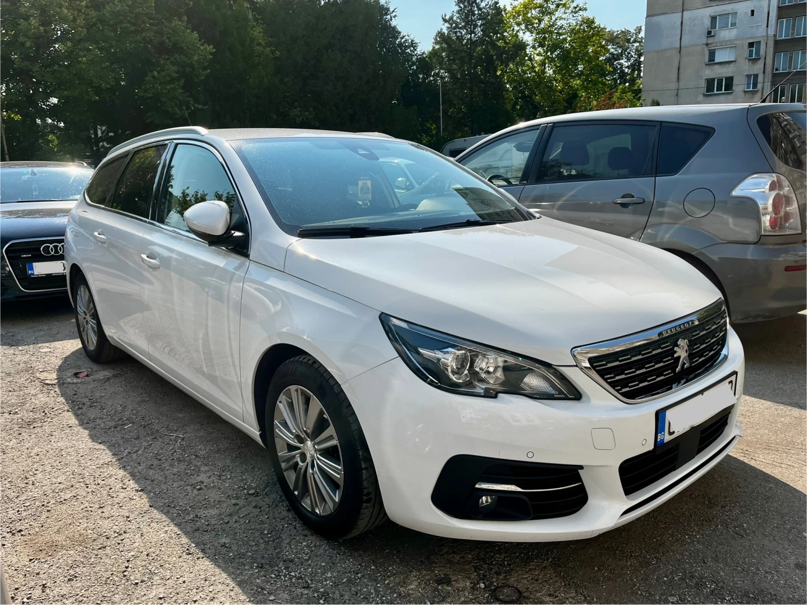 Peugeot 308 SW Active 130 �.�. | Mobile.bg � ����������� 12