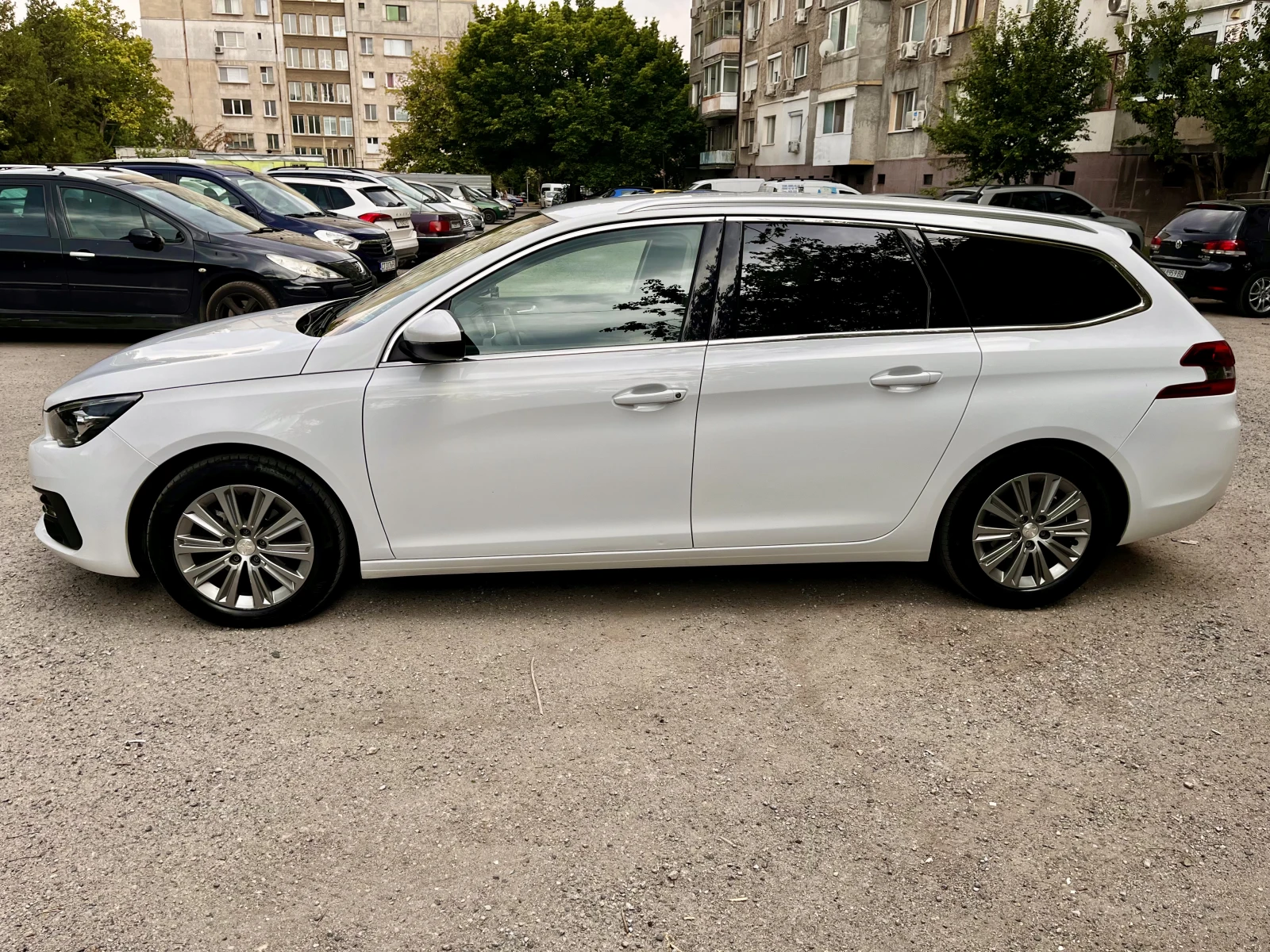Peugeot 308 SW Active 130 к.с. - изображение 2