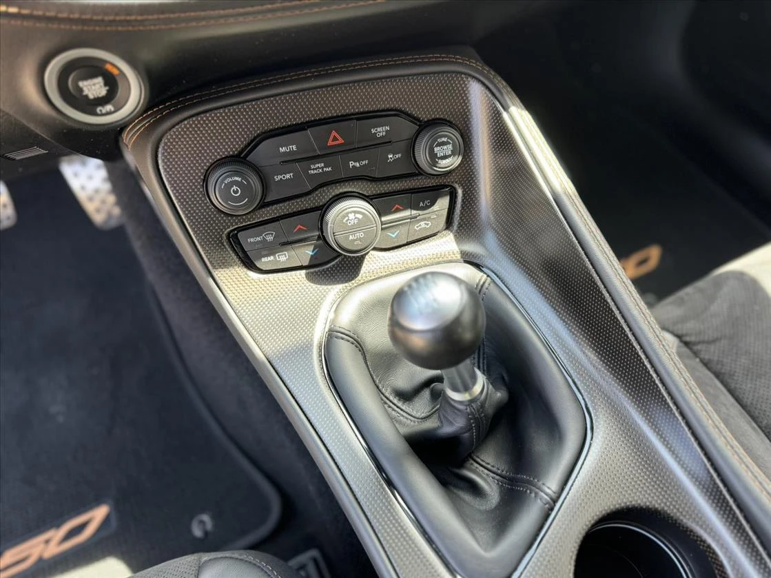 Dodge Challenger R/T 5.7 V8 50th Anniversary | Mobile.bg   13