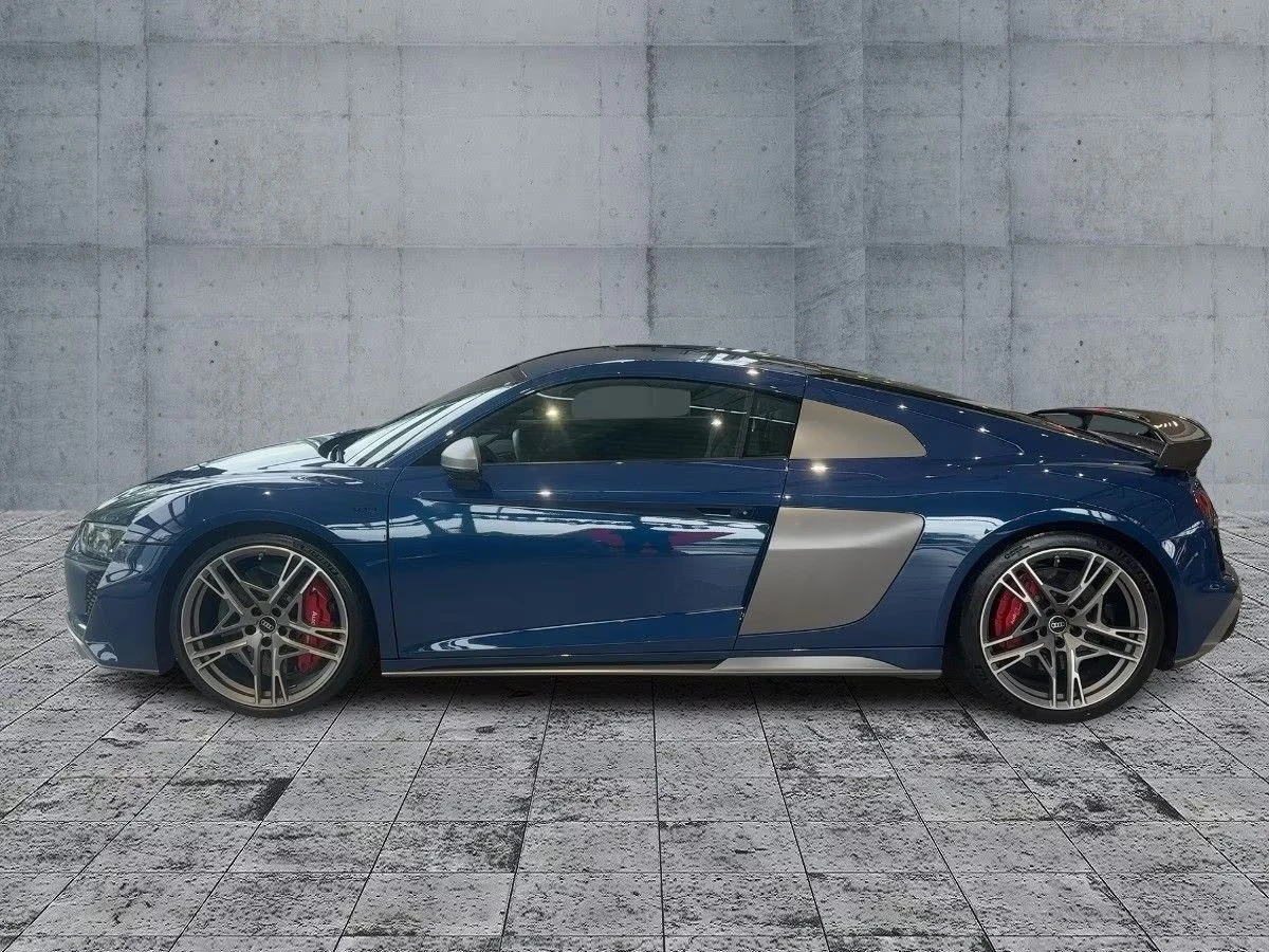 Audi R8 V10 quattro S tronic - изображение 3