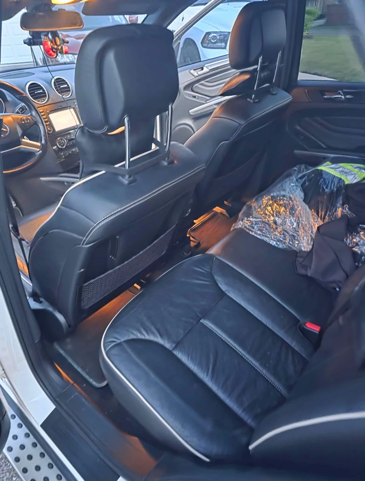 Mercedes-Benz ML 550   * * CARFAX * *   * *  | Mobile.bg   7