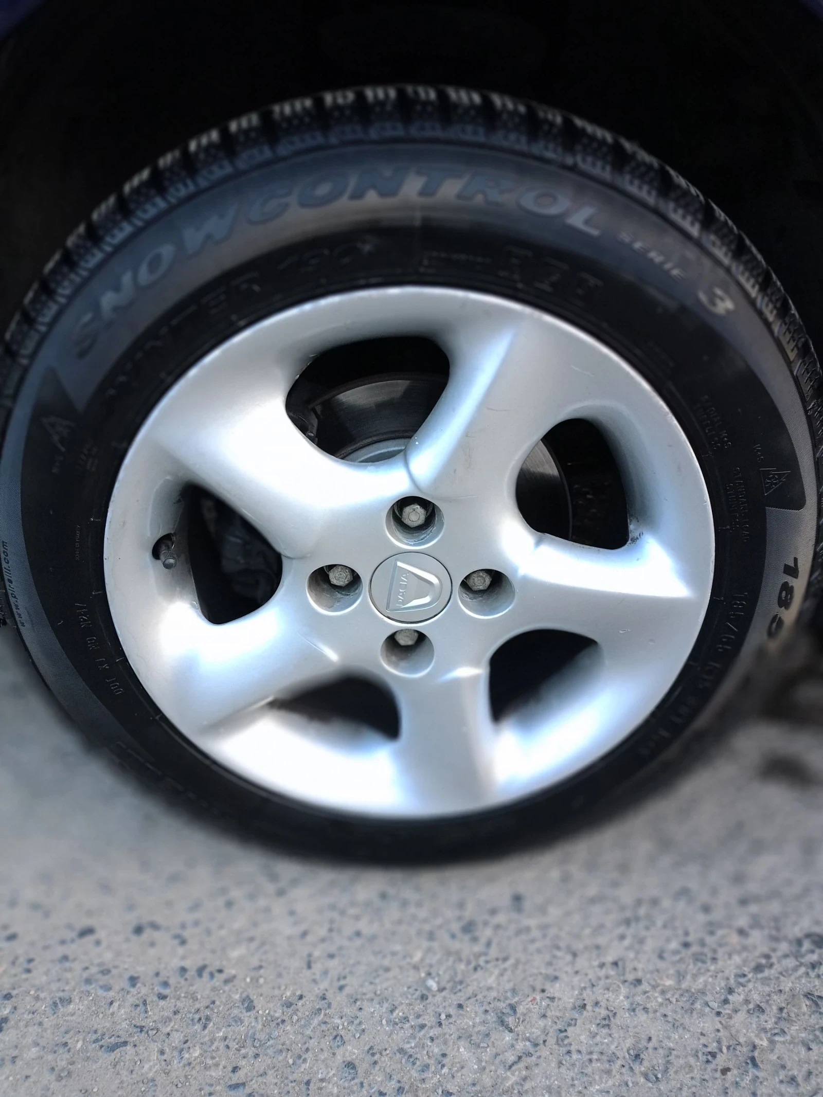 Dacia Sandero 1.2 LPG Фабрична газ 75 к.  - изображение 9