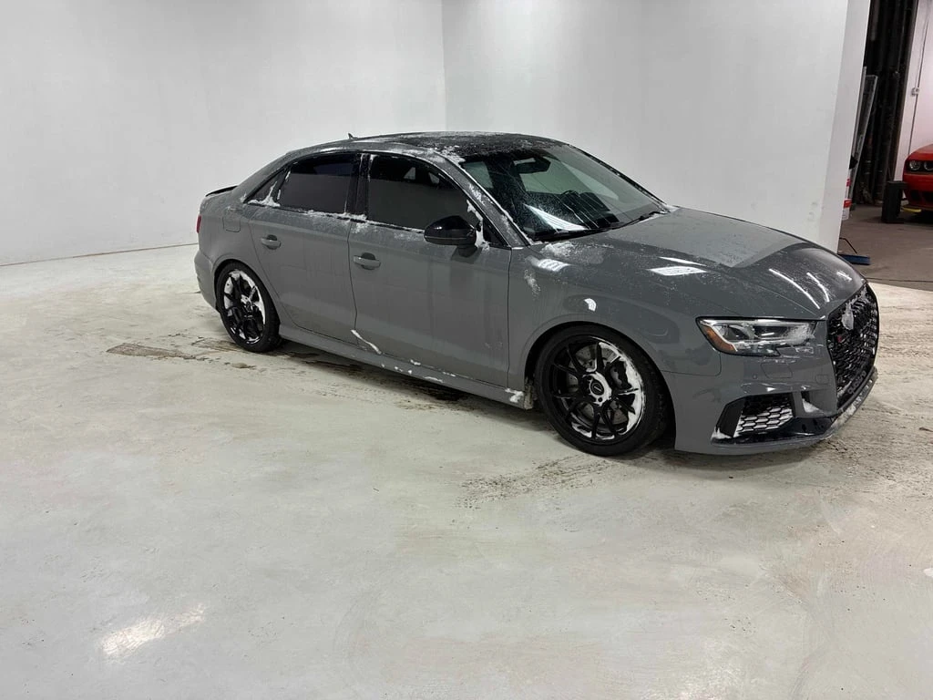 Audi Rs3 2.5 TFSI quattro S tronic * CARFAX * БЕЗ ПЪРВОНА - изображение 4