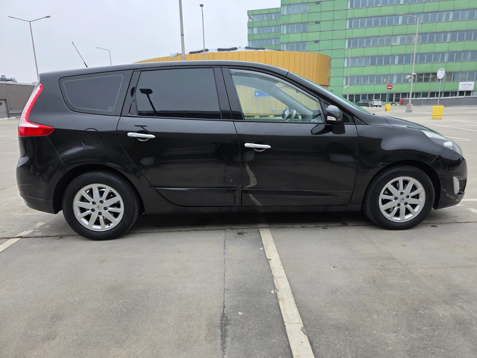 Renault Grand scenic III-1.9 dCi-130hp- 7 ����� | Mobile.bg � ����������� 4