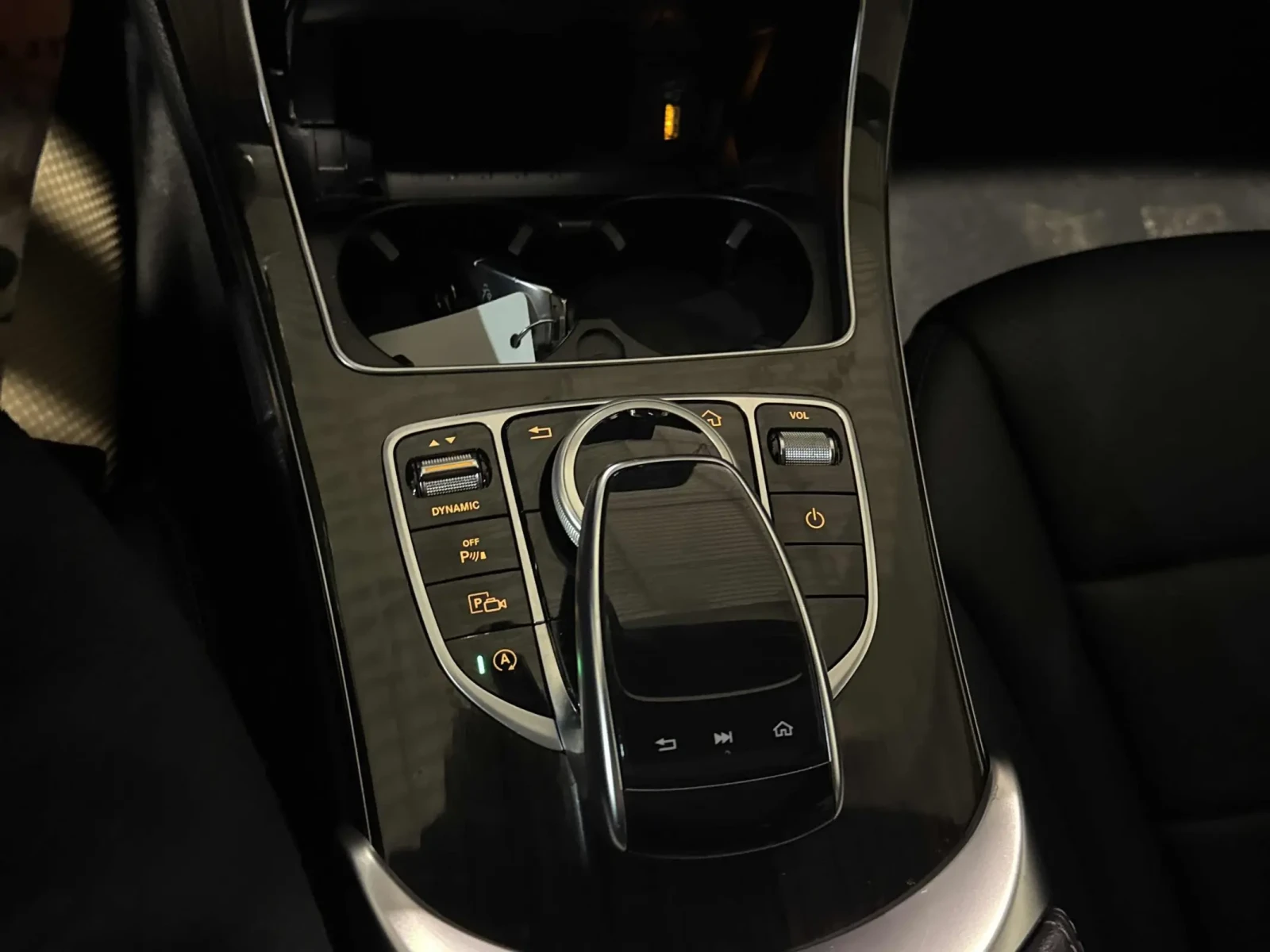 Mercedes-Benz C 300 * CARFAX * ��� ������������ ������ | Mobile.bg � ����������� 10